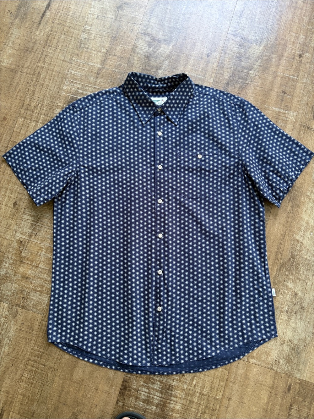 WELLEN X HUCKBERRY SHORT SLEEVE ORGANIC COTTON PRINTED BUTTON DOWN SHIRT NAVY
